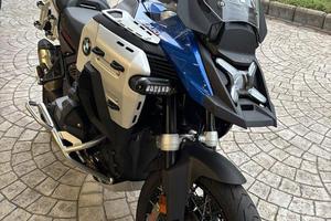 BMW R 1300 GS Adventure Trophy my25
