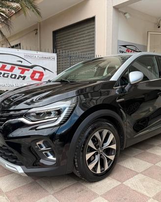 Renault Captur Blue dCi 115 CV EDC Initiale Paris
