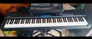 YAMAHA CP4 +Trolley Yamaha CP STAGE