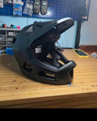 Casco endura M/L