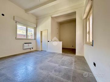 2 LOCALI A CASTELLEONE