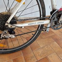 Bici  MB Specialaized