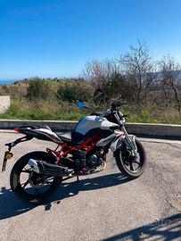 Benelli Bn 125