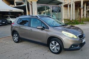Peugeot 2008 BlueHDi 100cv Allure