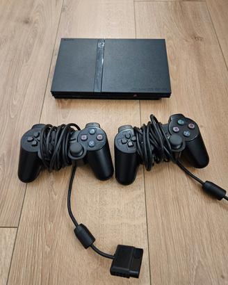 Play Station 2 con 11 giochi + supporto EyeToy