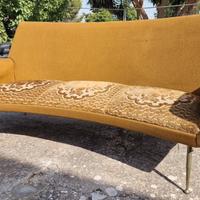 Divani  poltrone e sedie vintage