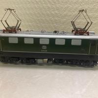 FERMODELLISMO Locomotore elettrico Marklin 3037 DB