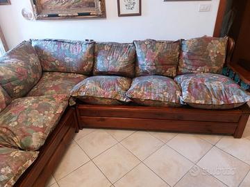 Divano angolare in legno massello con 2 letti - co