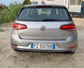 VOLKSWAGEN Golf 7ª serie - 2019