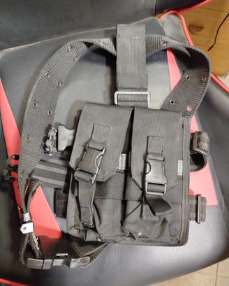cinturone USA con porta magazine M4 cosciale