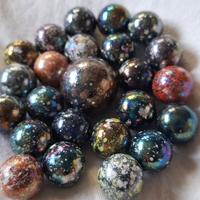 Biglie in vetro iridescenti decorative – lotto 24