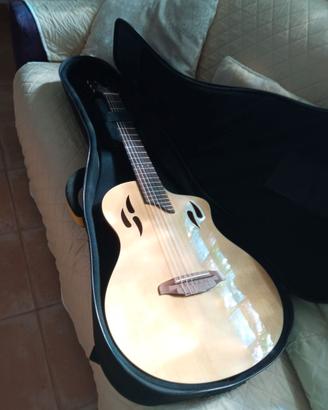 Chitarra classica Ortega Tour Player NAT Natural