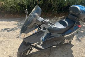 Piaggio X8  250 IE