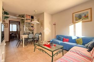 4 LOCALI A ASCOLI PICENO