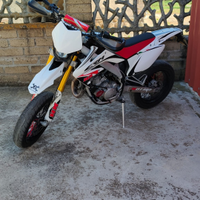 HM 125 2t
