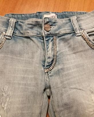 jeans Gaudi con strass 