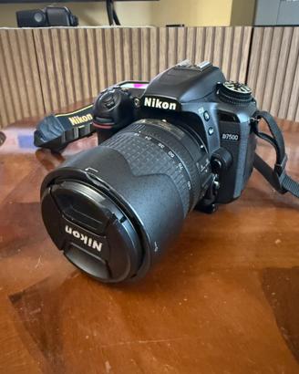Nikon D7500