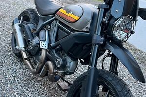 Ducati Scrambler 800 urban Special
