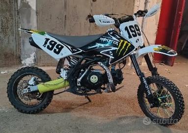 Pit bike 