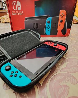 Nintendo Switch Standard COMPLETA + Custodia 