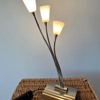 Lampada da tavolo design