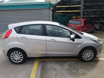 Ford Fiesta 2015 benzina GPL