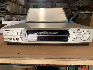 VIDEOREGISTRATORE VHS