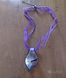 Collana con ciondolo in vetro di Murano