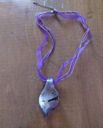 Collana con ciondolo in vetro di Murano