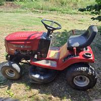 Trattorino tagliaerba YardKing YK60