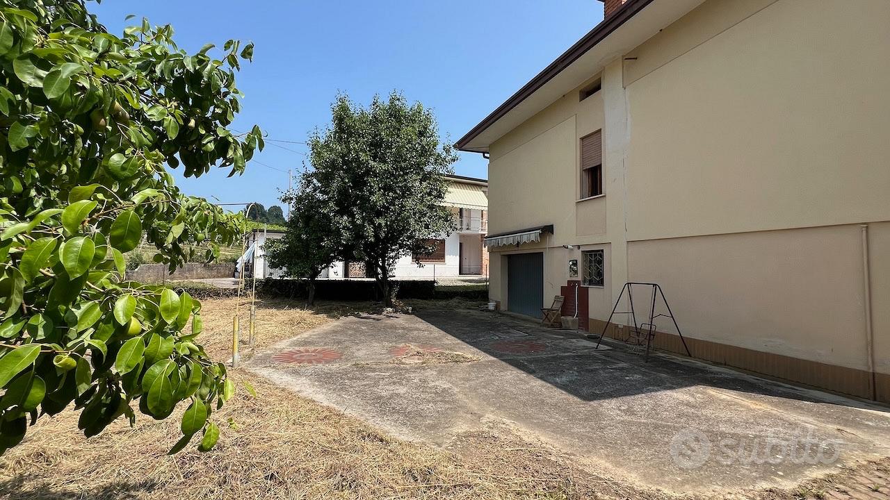 Villa singola con 2 appartamenti e giardino - Vista 3