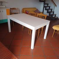 tavolo 1.40 x 85 allungabile fino a 2.00 metri