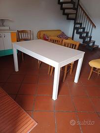 tavolo 1.40 x 85 allungabile fino a 2.00 metri