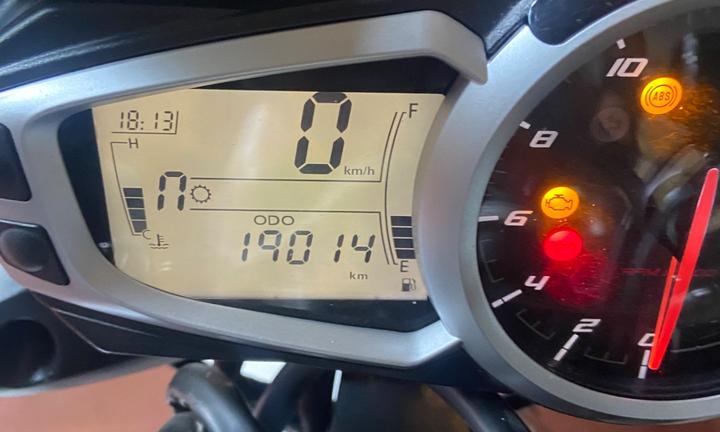 Triumph Street Triple R