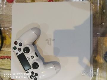  PS4 SLIM White + 3 Giochi 