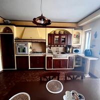Cucina completa+elettrodomestici +tavolo+sedie