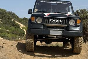 TOYOTA LJ70