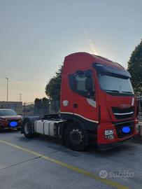 Iveco stralis 440t/p