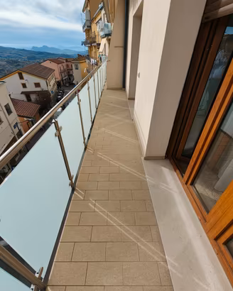Trilocale Avigliano centro paese