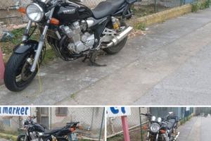 MOTO YAMAHA