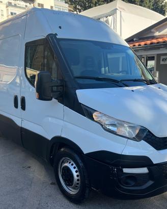 Iveco Daily 35S13 L2H2 LOW-COST