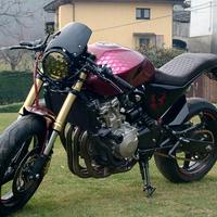 Honda Hornet 600 custom
