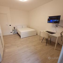 Padova - Camere singole in appartamento