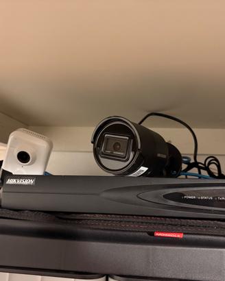 Nvr + 3 telecamere POE hikvision