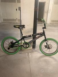 BMX ⚫️🟢