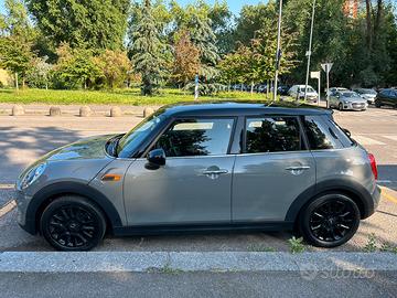 Mini Cooper F55 1.5 135 CVV 5 porte