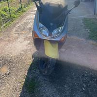 Pezzi per tmax 500 a carburatore
