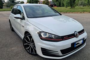 golf 7 gti performance 230cv 