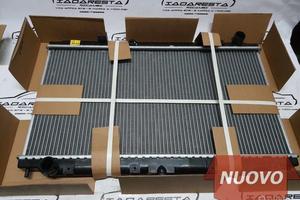 Radiatore Motore Nissan Primera 214102F000