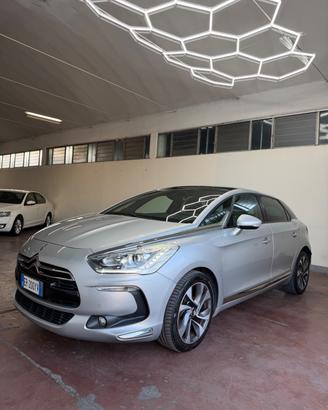 Ds DS5 5 2.0 HDi 160 PURE PEARL